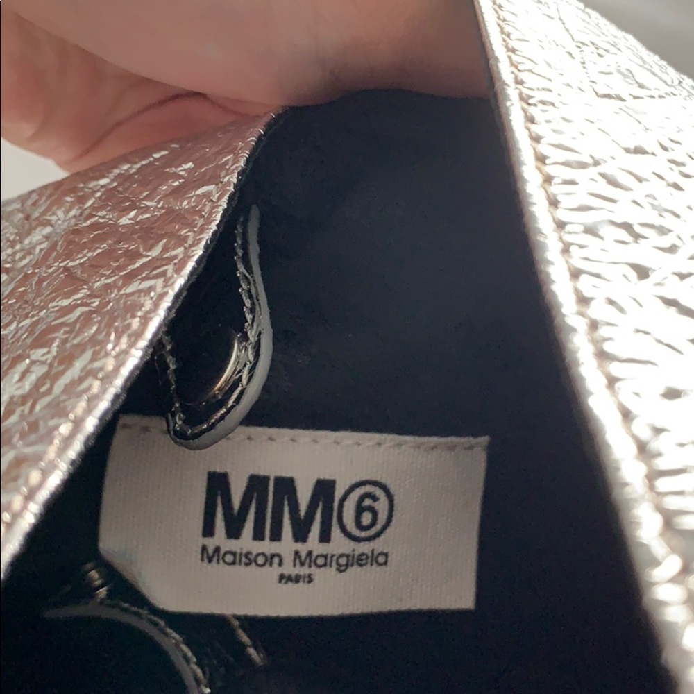 Maison Margiela Japanese Silver Crinkled Bag - Picture 5 of 6